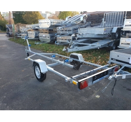 Przyczepa NIEWIADÓW P415 do przewozu łodzi