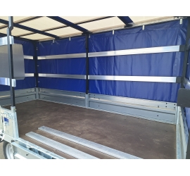 Przyczepa ciężka Wiola W26L40 2,7T ze stelażem i plandeką (firana dwustronna)