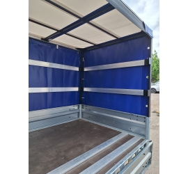 Przyczepa ciężka Wiola W26L40 2,7T ze stelażem i plandeką (firana dwustronna)