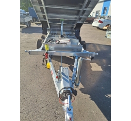 Przyczepka NIEWIADÓW Kiper 3018A3 EP z burtami aluminiowymi i najazdami stalowymi