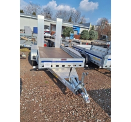 Przyczepa budowlana Wiola B2630 2,7T